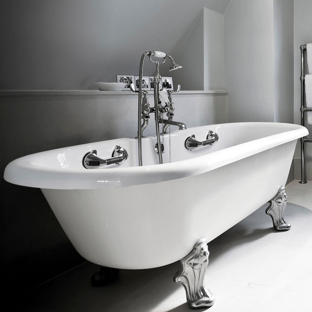 Mudza Suction Grab Bar – Bathroom Handle for Seniors, Disabled, or Injury Recovery"
